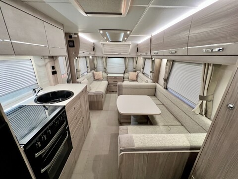 Elddis Avante 840 Sherwood Edition 39