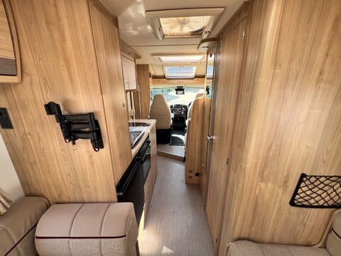 Elddis Majestic 135 25