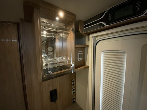 Swift Elegance 580 18