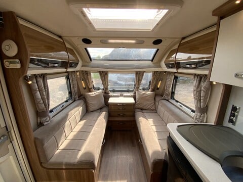 Swift Elegance 580 24