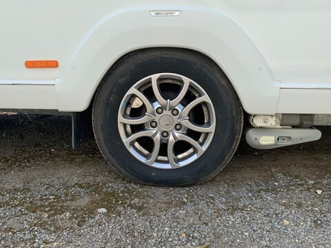 Swift Elegance 580 9