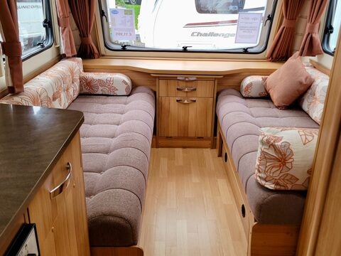 Bailey Pursuit 560-5 12