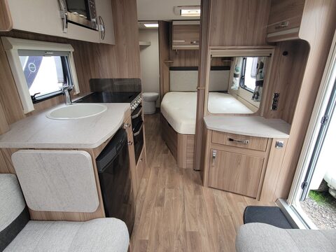 Swift Challenger Sport 554 10