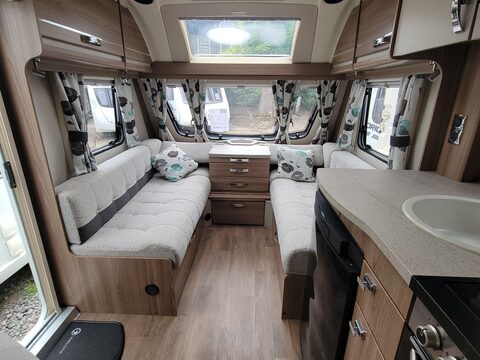 Swift Challenger Sport 554 11