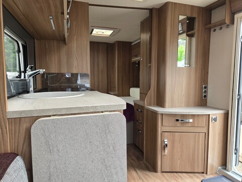 Swift Challenger 580 Siena  12