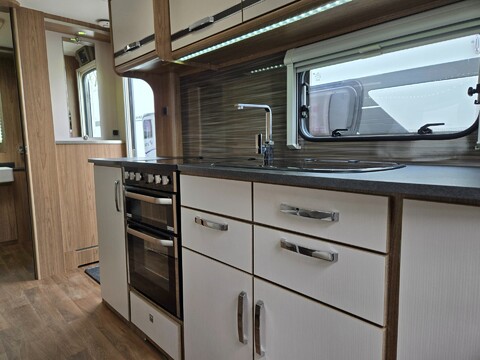 Coachman Laser 620-4  17