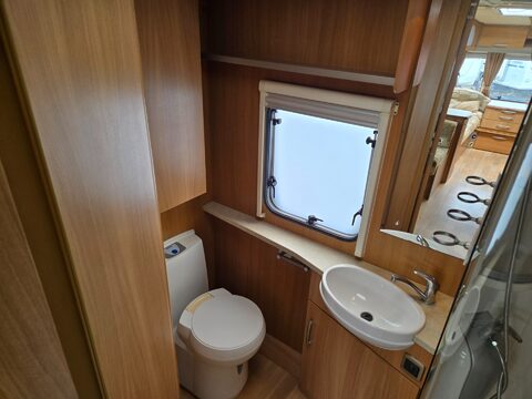 Swift Challenger 530  16