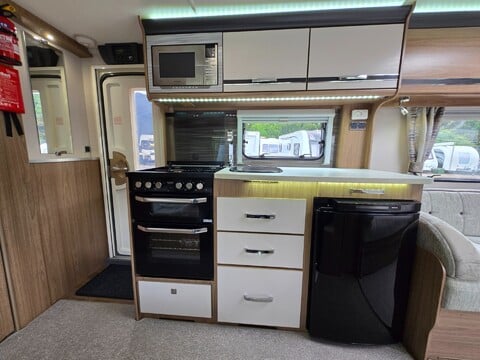 Coachman VIP 520 42