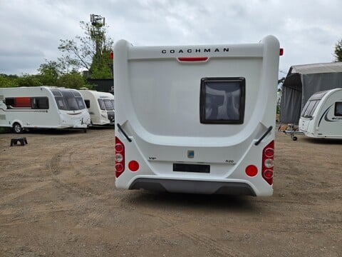 Coachman VIP 520 8