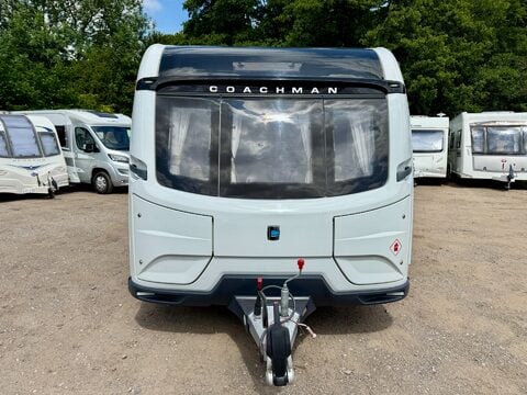 Coachman VIP 460  3