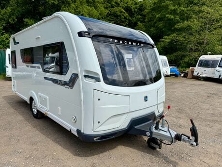 Coachman VIP 460  3