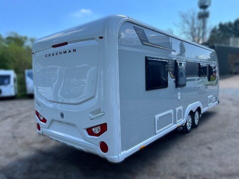 Coachman Laser 665  8