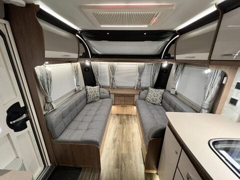 Coachman Laser 665  32