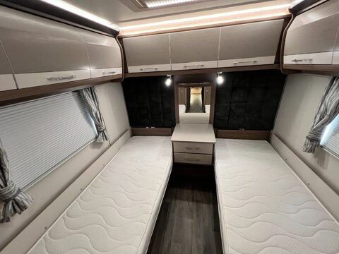 Coachman Laser 665  36