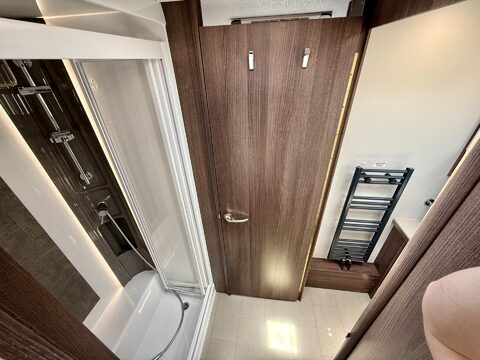 Buccaneer Bermuda  24
