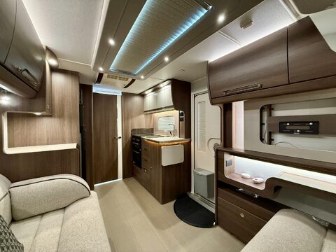 Buccaneer Bermuda  32