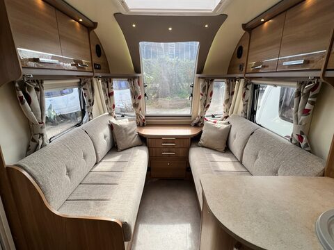 Bailey Pegasus Rimini Platinum 9