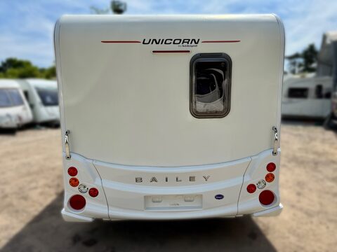 Bailey Unicorn Seville 9