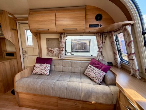 Bailey Pegasus GT65 Rimini  17