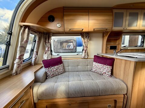 Bailey Pegasus GT65 Rimini  19