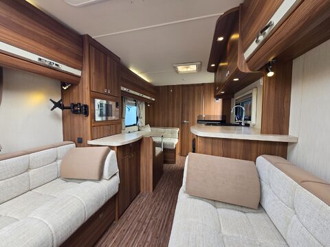 Elddis Affinity  530 Sussex Premier Edition Mayfield 13