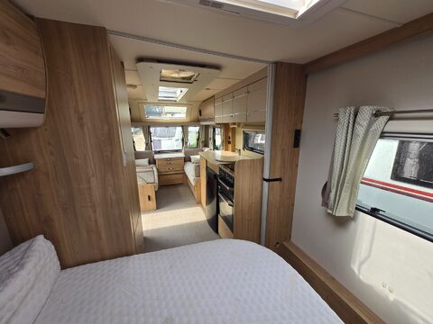 Elddis Avante Sussex Premier Edition Midhurst 7