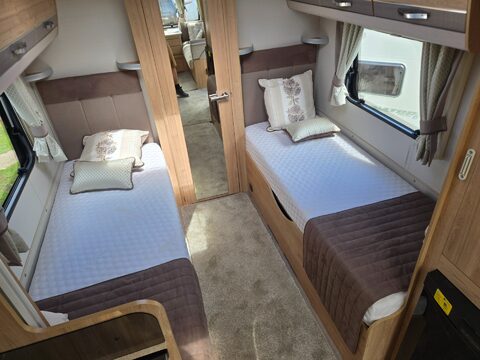 Elddis Avante 574 Sussex Heathfield 15