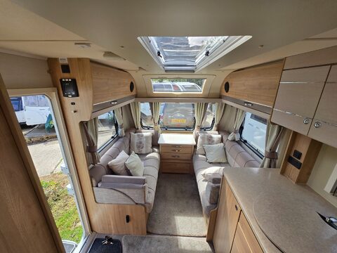 Elddis Avante 574 Sussex Heathfield 11