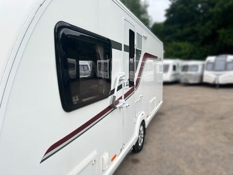 Swift Conqueror 580 12