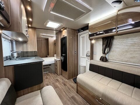 Swift Conqueror 580 31