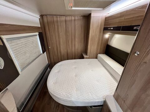 Swift Conqueror 580 35