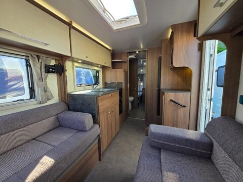Bailey Phoenix 760  19