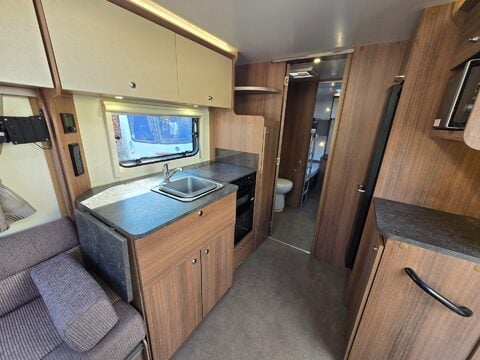 Bailey Phoenix 760  22
