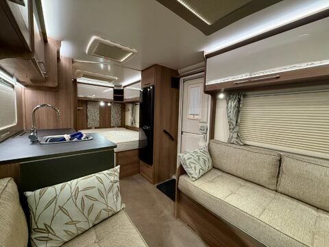 Bailey Unicorn Valencia 28