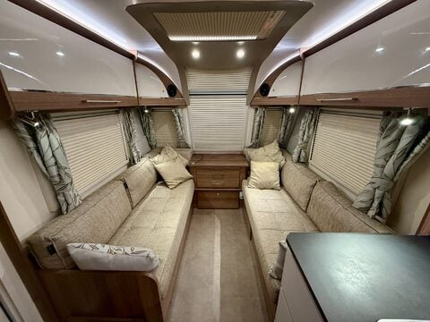 Bailey Unicorn Valencia 27