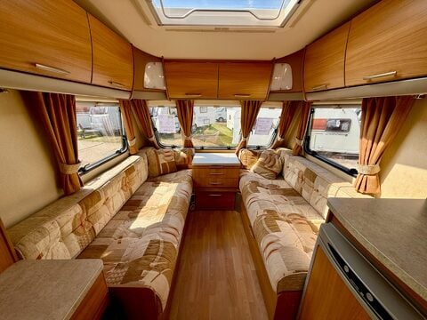 Swift Charisma 230 14