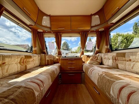 Swift Charisma 230 15