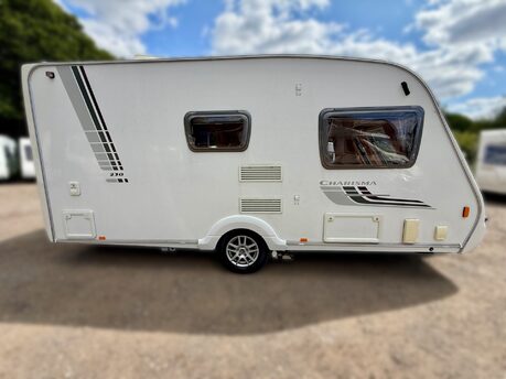 Swift Charisma 230 4