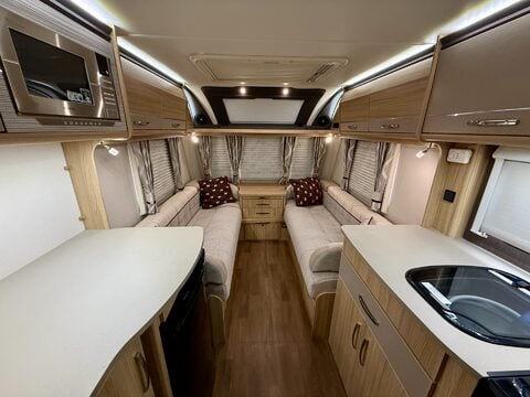 Coachman Pastiche 460 22