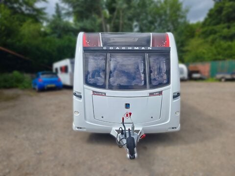 Coachman Pastiche 460 3