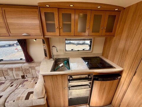 Bailey Unicorn Seville 19