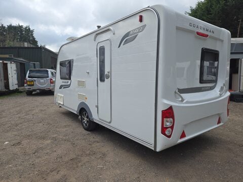 Coachman Amara 450 8