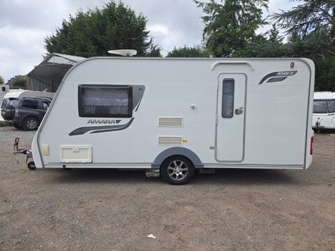 Coachman Amara 450 9