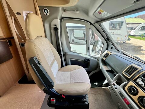 Bessacarr E460  14