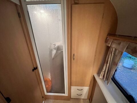 Coachman Amara 450/2 25