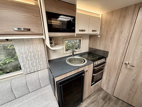 Swift Sprite Vogue 480 18