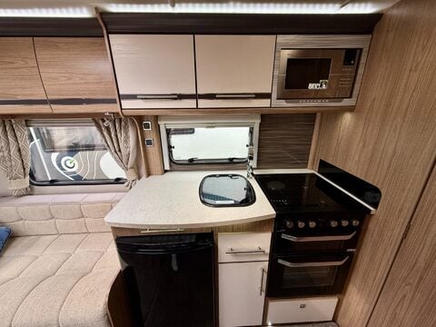Coachman VIP 545/4 Sussex Chanctonbury Special Edition 19