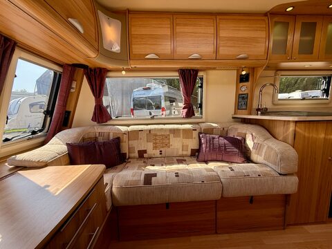Bailey Unicorn Seville  15