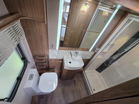 Coachman VIP 575 13