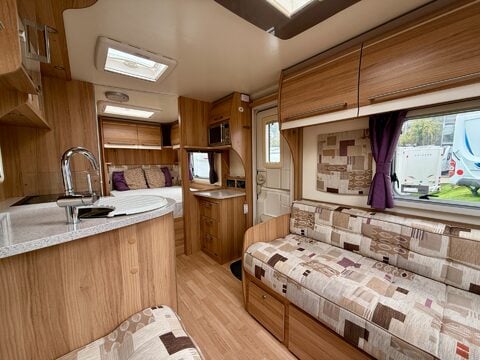 Bailey Unicorn Valencia S2 13